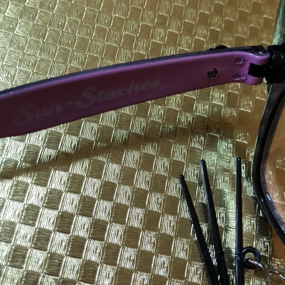 Black and Pink Cat Frames - Picture 3 of 3